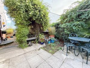 Photo 18- click for photo gallery